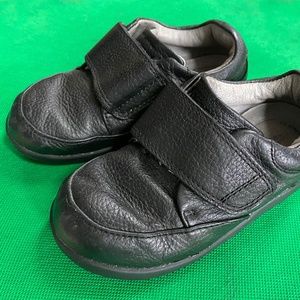Stride Rite SRT Ross Oxford Black Leather Shoes Toddler Size 8 XW Extra Wide